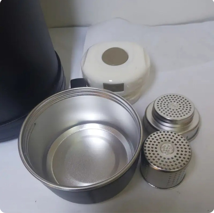 فلاسک مسافرتی. دوجداره استیل.۳ لیتری. سرد و گرم